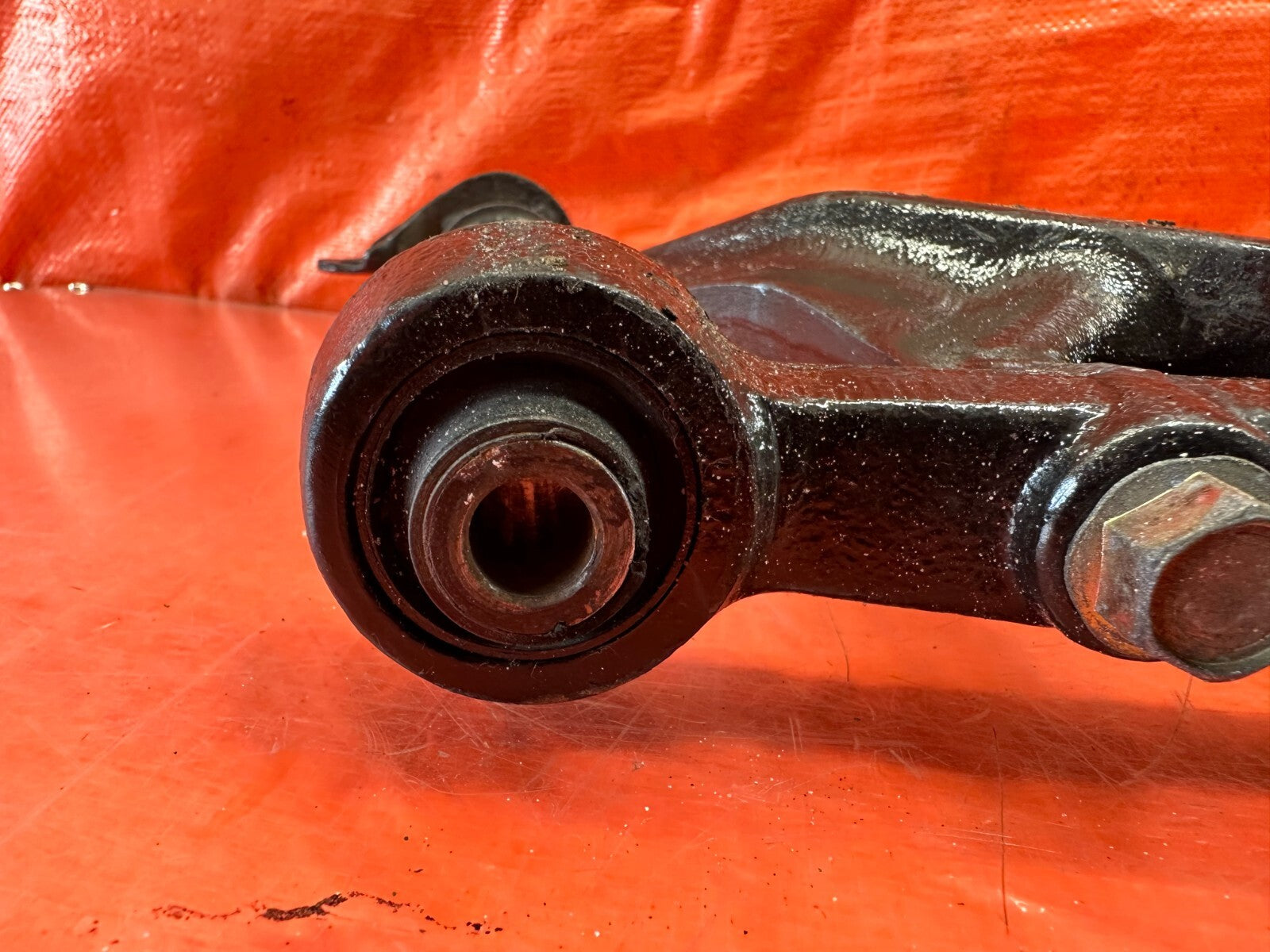 93 94 HONDA DEL SOL SI   PASSENGER RIGHT FRONT   LOWER CONTROL ARM   OEM OE #2368