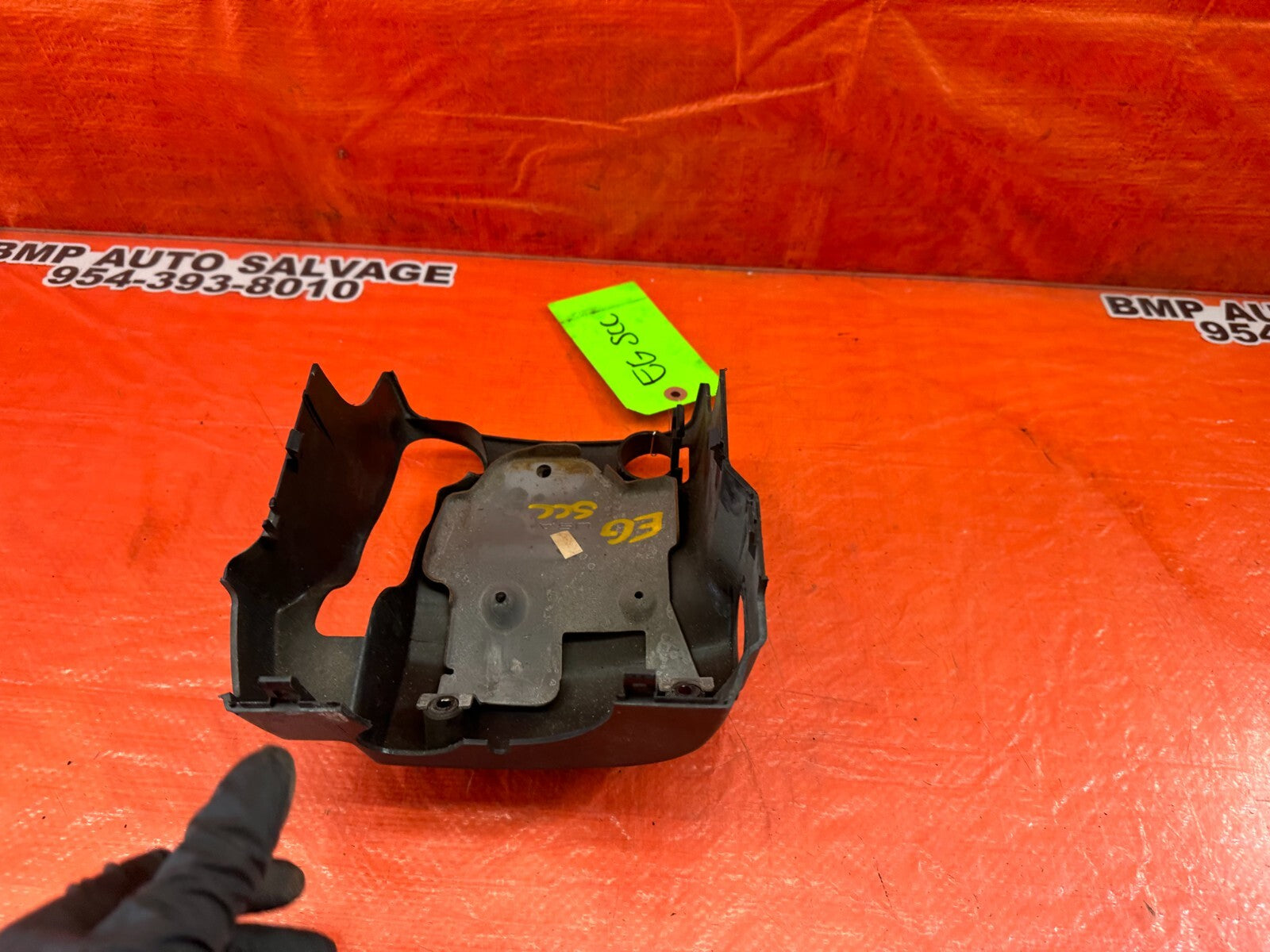 92 95 HONDA CIVIC   STEERING COLUMN COVER  THIS IS THE LOWER PORTION ONLY OE OEM4