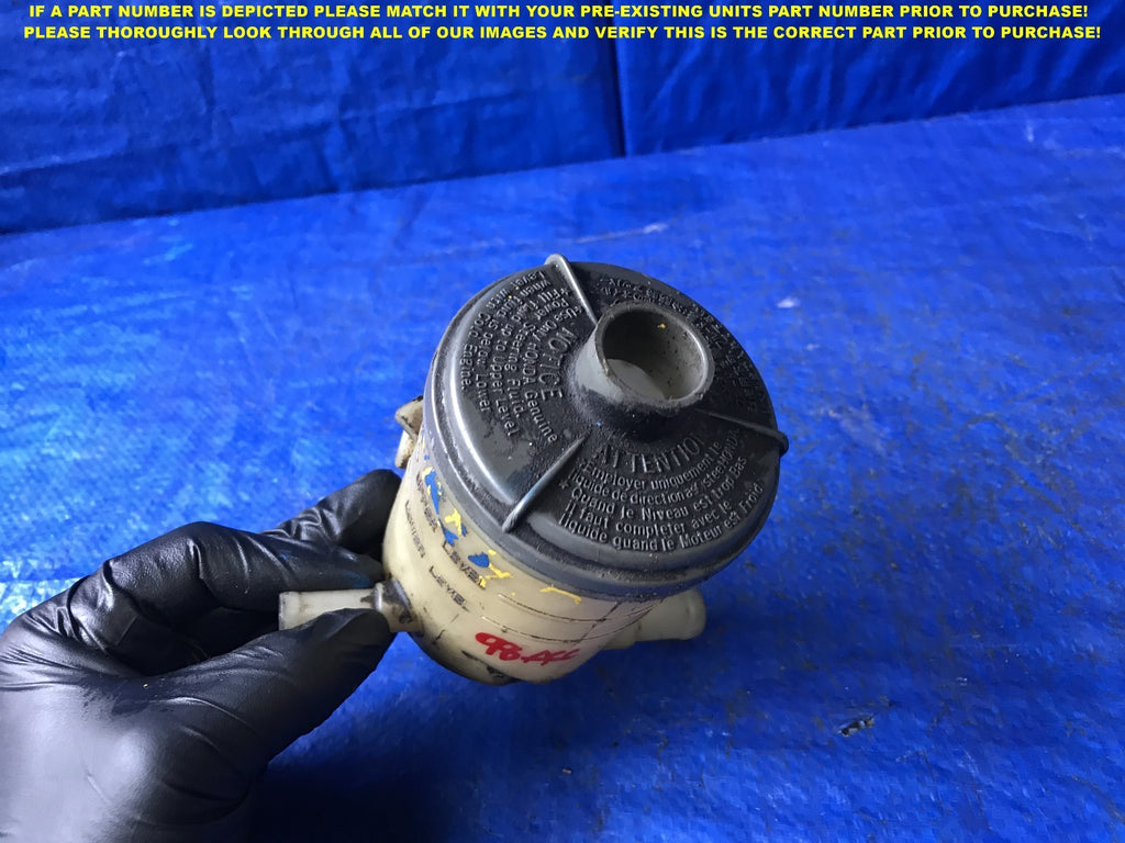 OEM 1998 1999 2000 2001 2002 HONDA ACCORD POWER STEERING RESERVOIR TANK      1