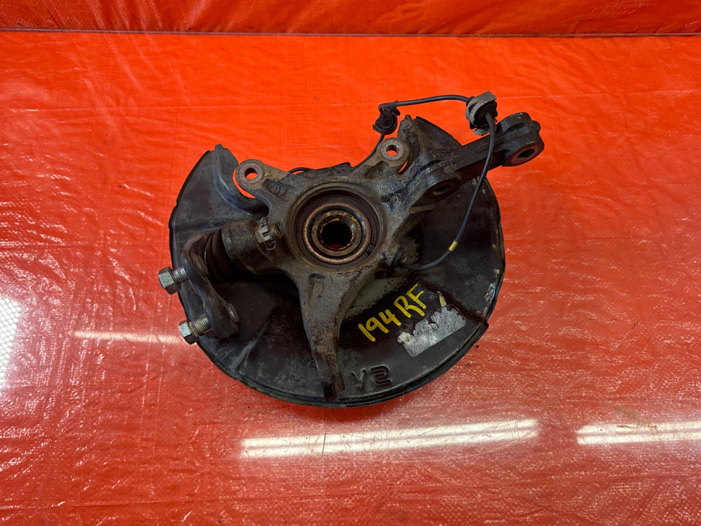06 11 HONDA CIVIC SI 2D & 4D PASSENGER RIGHT FRONT SPINDLE KNUCKLE HUB OEM #19412