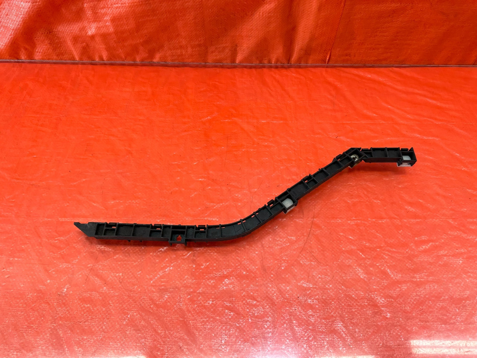 04 08 ACURA TSX   LEFT REAR   BUMPER BRACKET CLIP SPACER RETAINER   OEM #1960