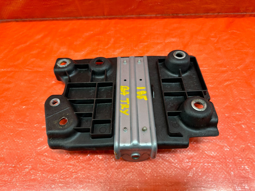 14 20 INFINITI Q50 / 17 20 Q60   BATTERY TRAY   64866 4GF0A   OEM #1856