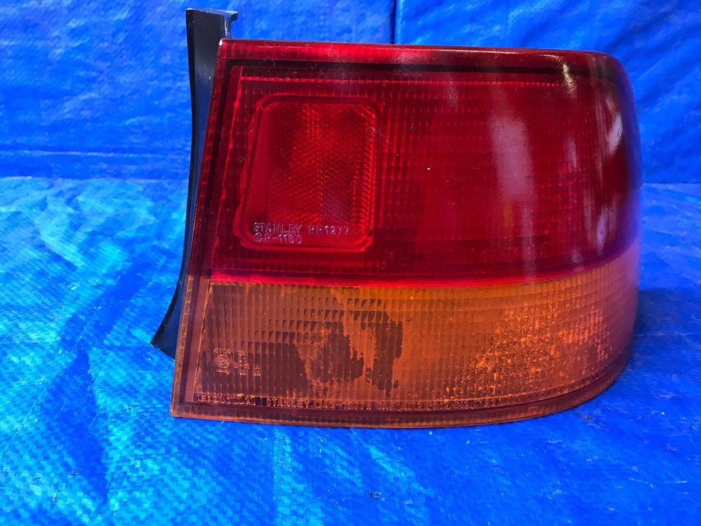 OEM   1996 1997 1998 96 97 98 HONDA CIVIC PASSENGER RIGHT TAIL LIGHT LAMP1