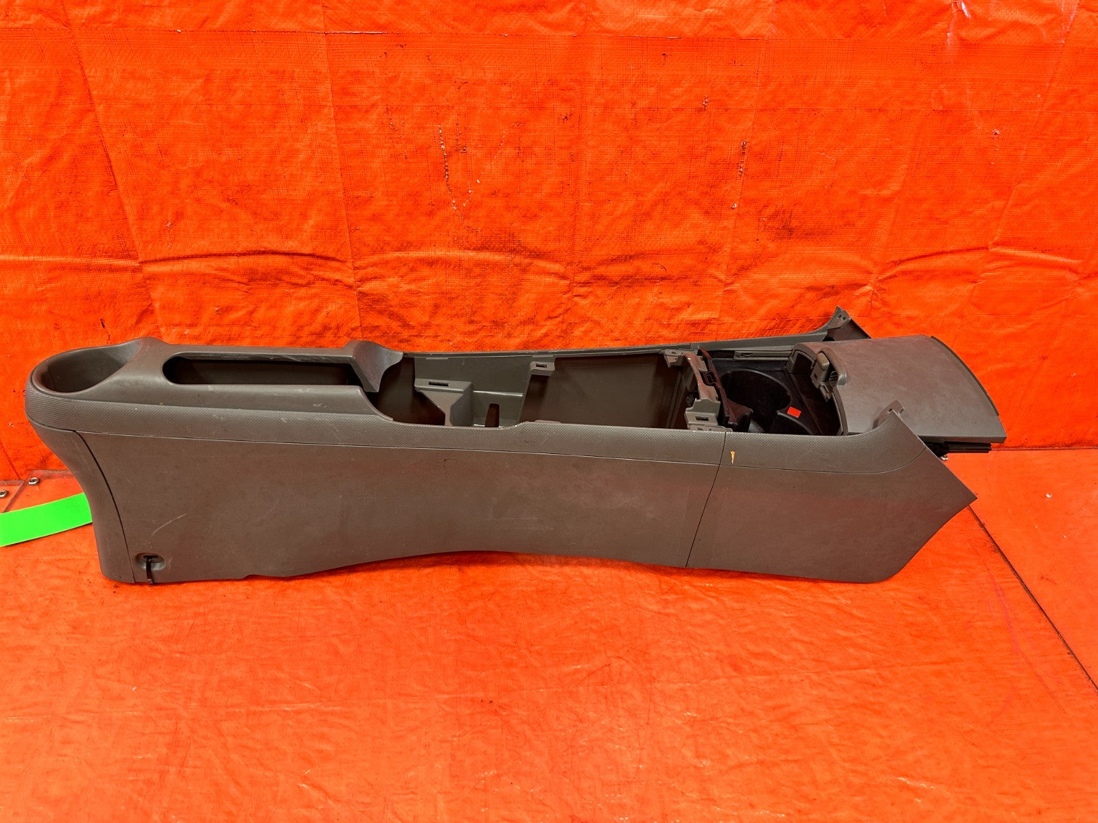 02 06 ACURA RSX   ARM REST CENTER CONSOLE ASSEMBLY   TAN IN COLOR   OEM #2126