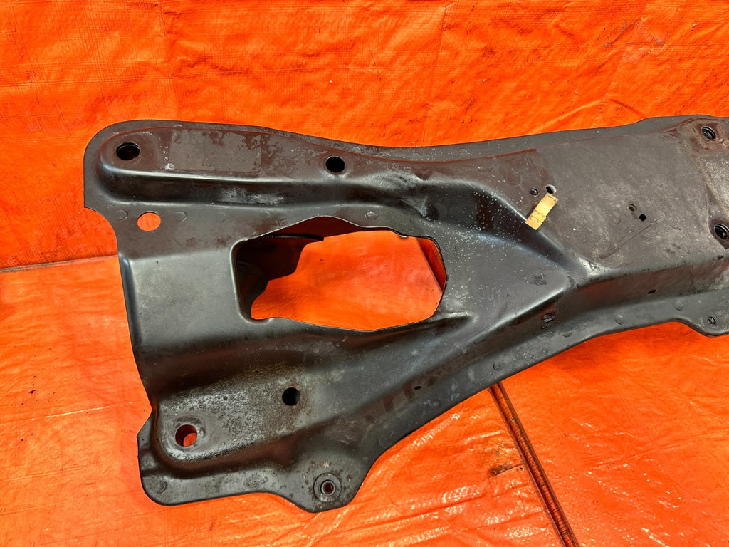 97 01 HONDA PRELUDE   FRONT SUBFRAME CROSSMEMBER K FRAME ENGINE CRADLE OEM 3235