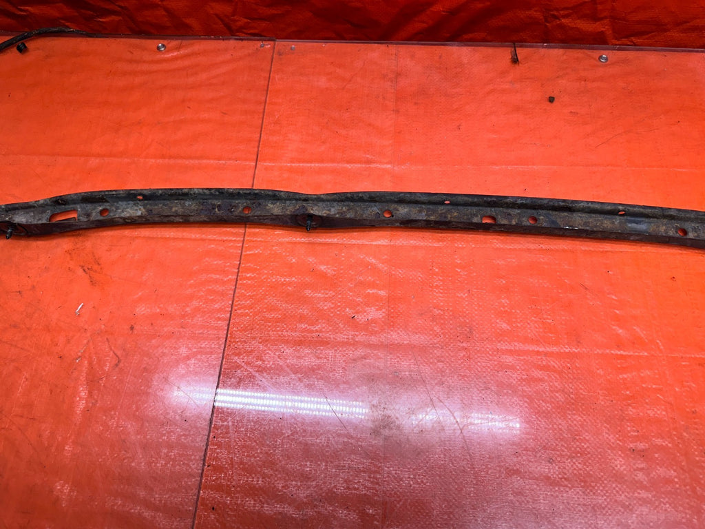 94 01 ACURA INTEGRA REAR BUMPER COVER MOUNTING SUPPORT BRACKET OEM #33111