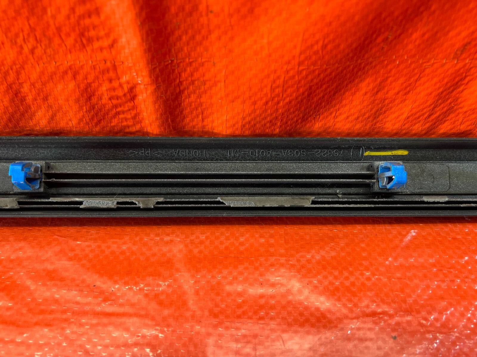 96 00 HONDA CIVIC COUPE & HATCH   DOOR MOLDING IMPACT STRIP   LEFT SIDE OEM #12510