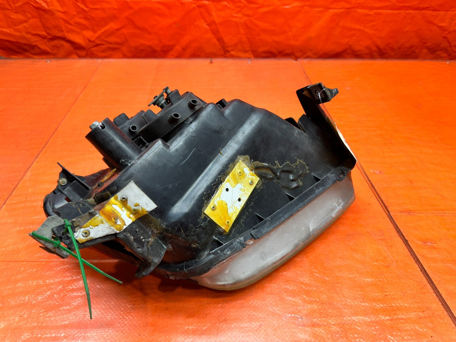 97 01 HONDA PRELUDE 2.2L DRIVER LEFT HALOGEN HEADLIGHT HEAD LIGHT LAMP OEM #3357