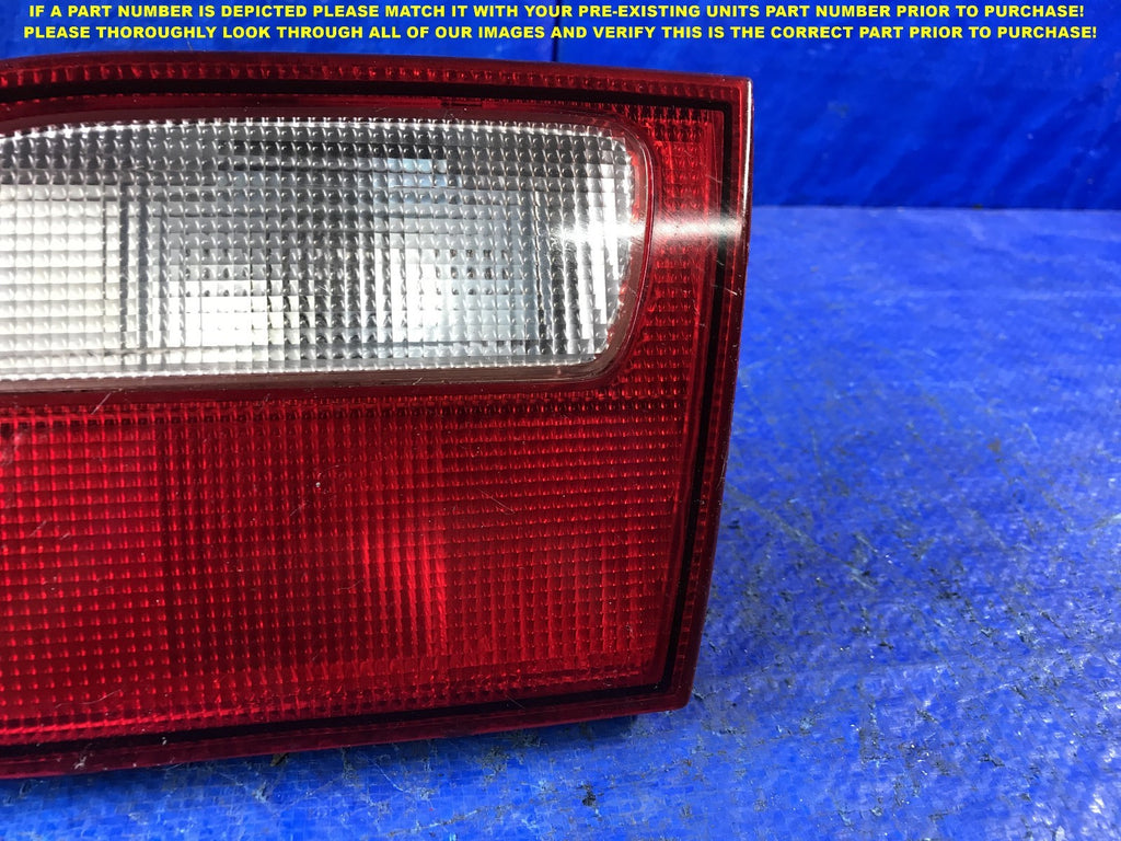 OEM 1992 1993 1994 1995   HONDA CIVIC HATCHBACK   PASSENGER RIGHT TAIL LIGHT   1