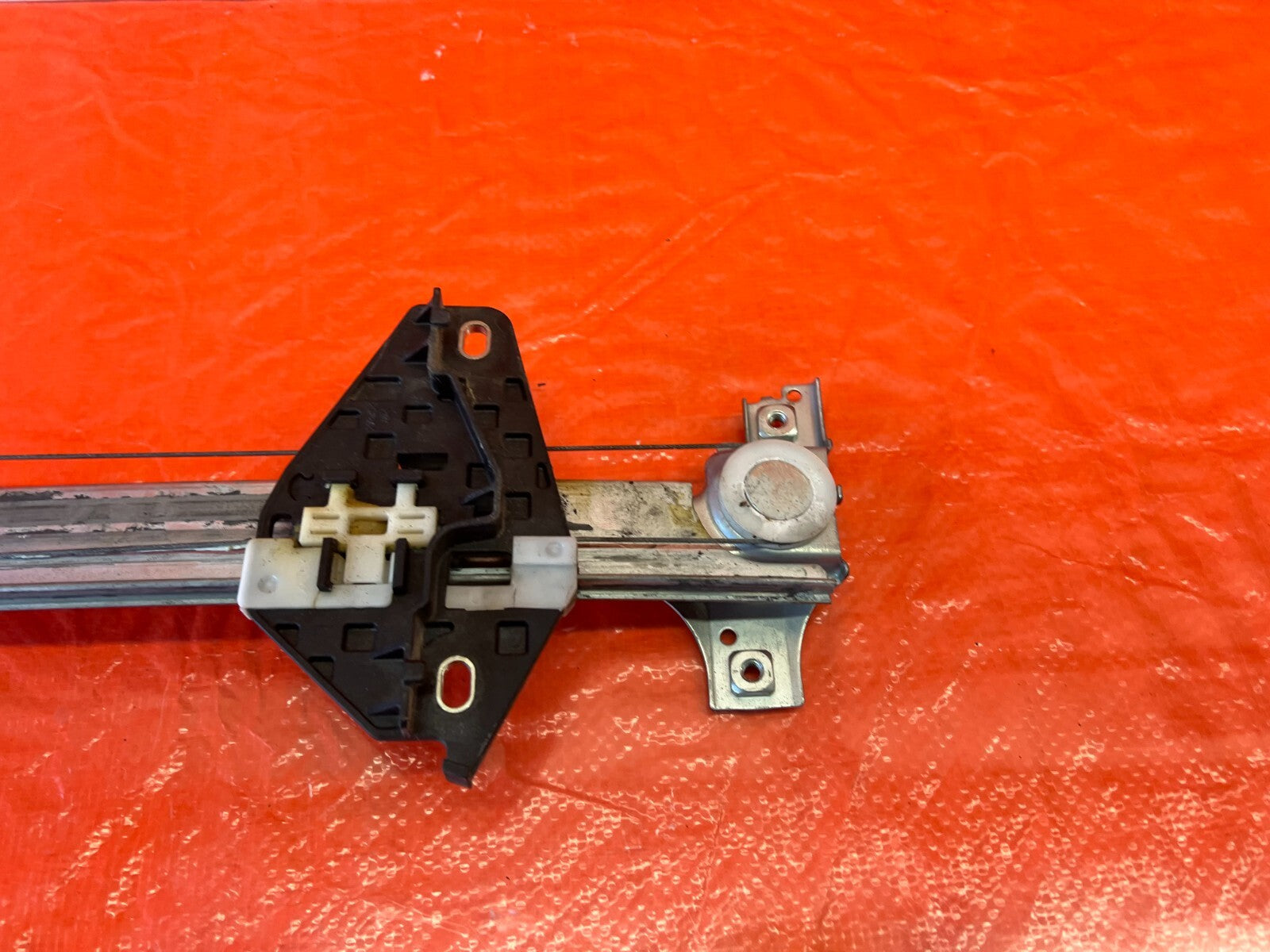 06 11 HONDA CIVIC SEDAN 4 DOOR DRIVER LEFT REAR WINDOW REGULATOR OEM #2204