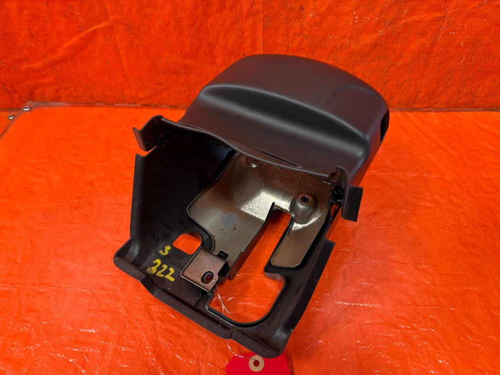 04 08 ACURA TSX   KEY IGNITION STEERING COLUMN COVER TOP BOTTOM   OEM #3224