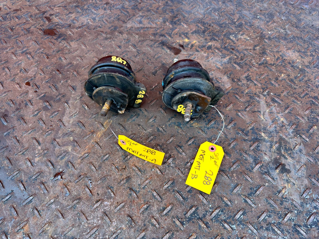 02 10 LEXUS SC430   3UZFE MOTOR MOUNT SET LEFT RIGHT   OEM FACTORY #2887