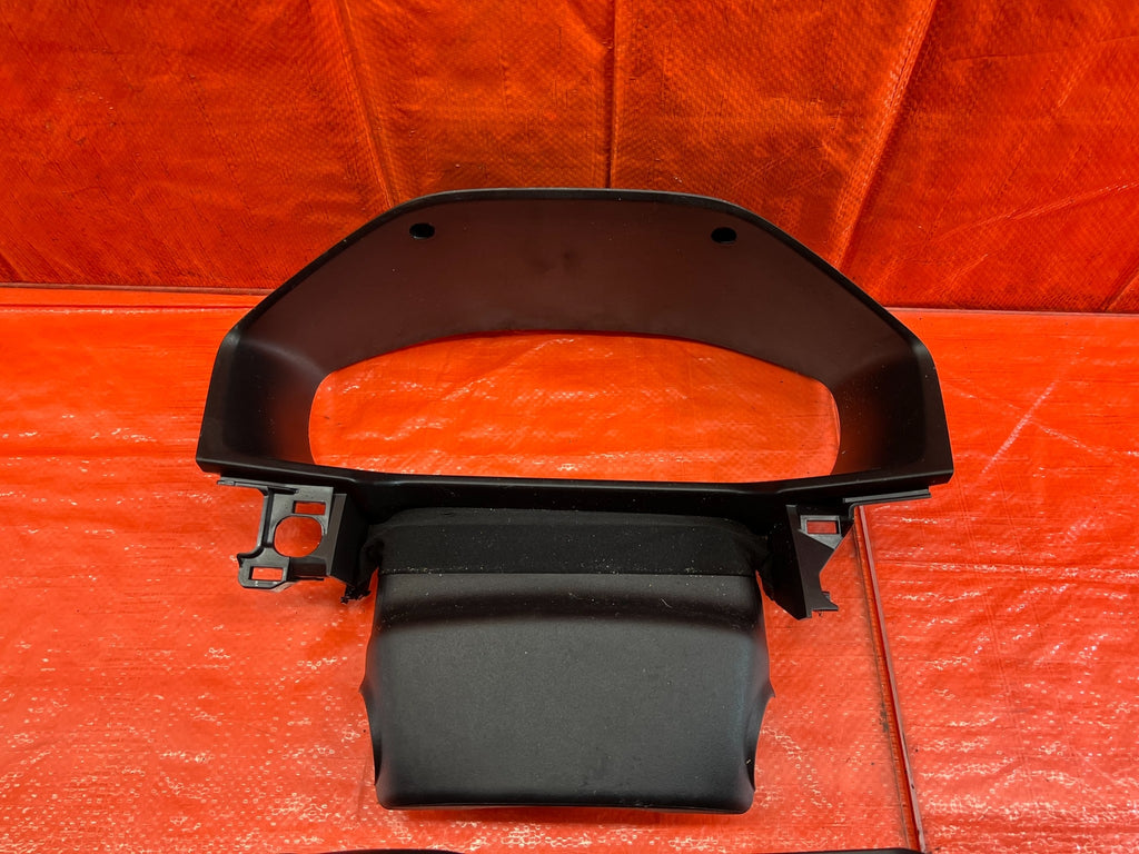 18 21 HONDA ACCORD KEY IGNITION STEERING COLUMN COVER TOP BOTTOMW/ BEZEL OEM 1844