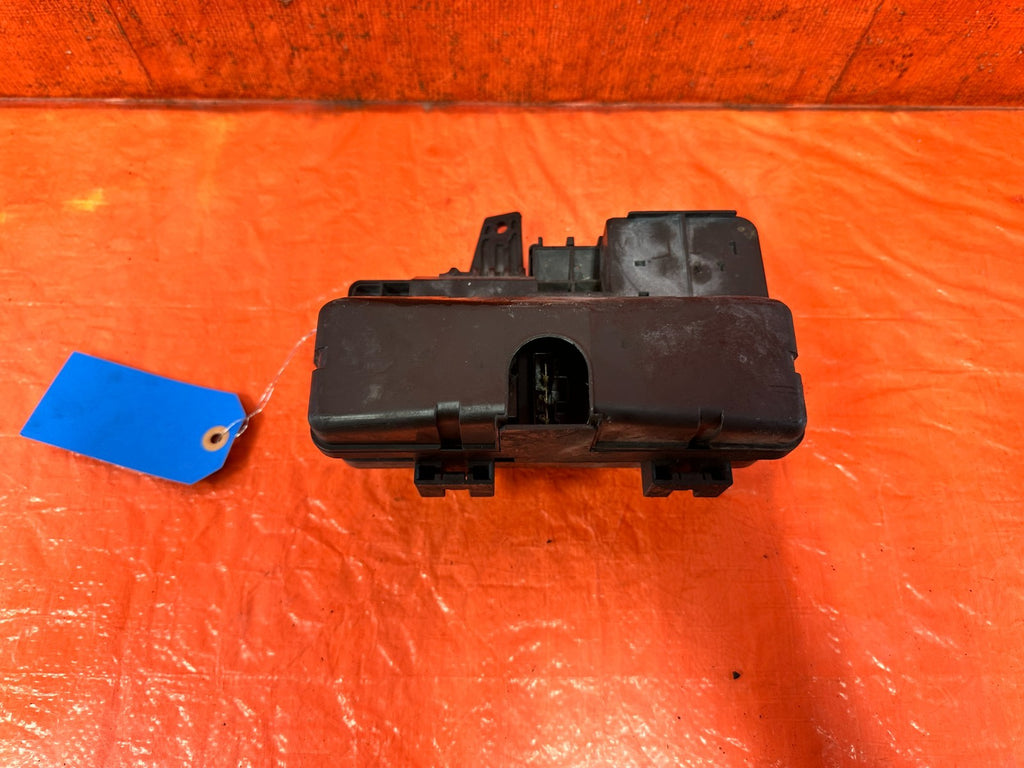 97 98 HONDA PRELUDE BASE & SH EXTERIOR UNDER HOOD ENGINE BAY FUSE BOX   OEM #3235