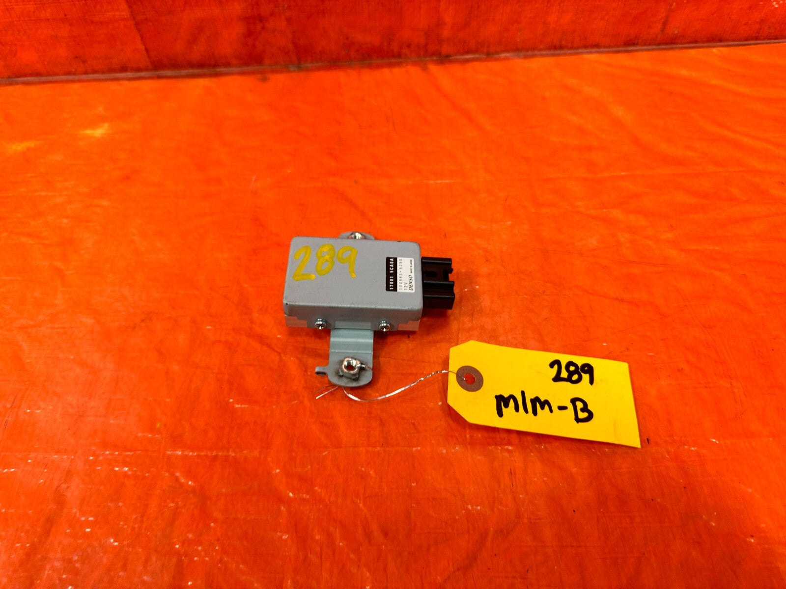 OEM 2017 17 INFINITI Q60   FUEL PUMP CONTROL MODULE   PART # 17001 5CA0A   #2890