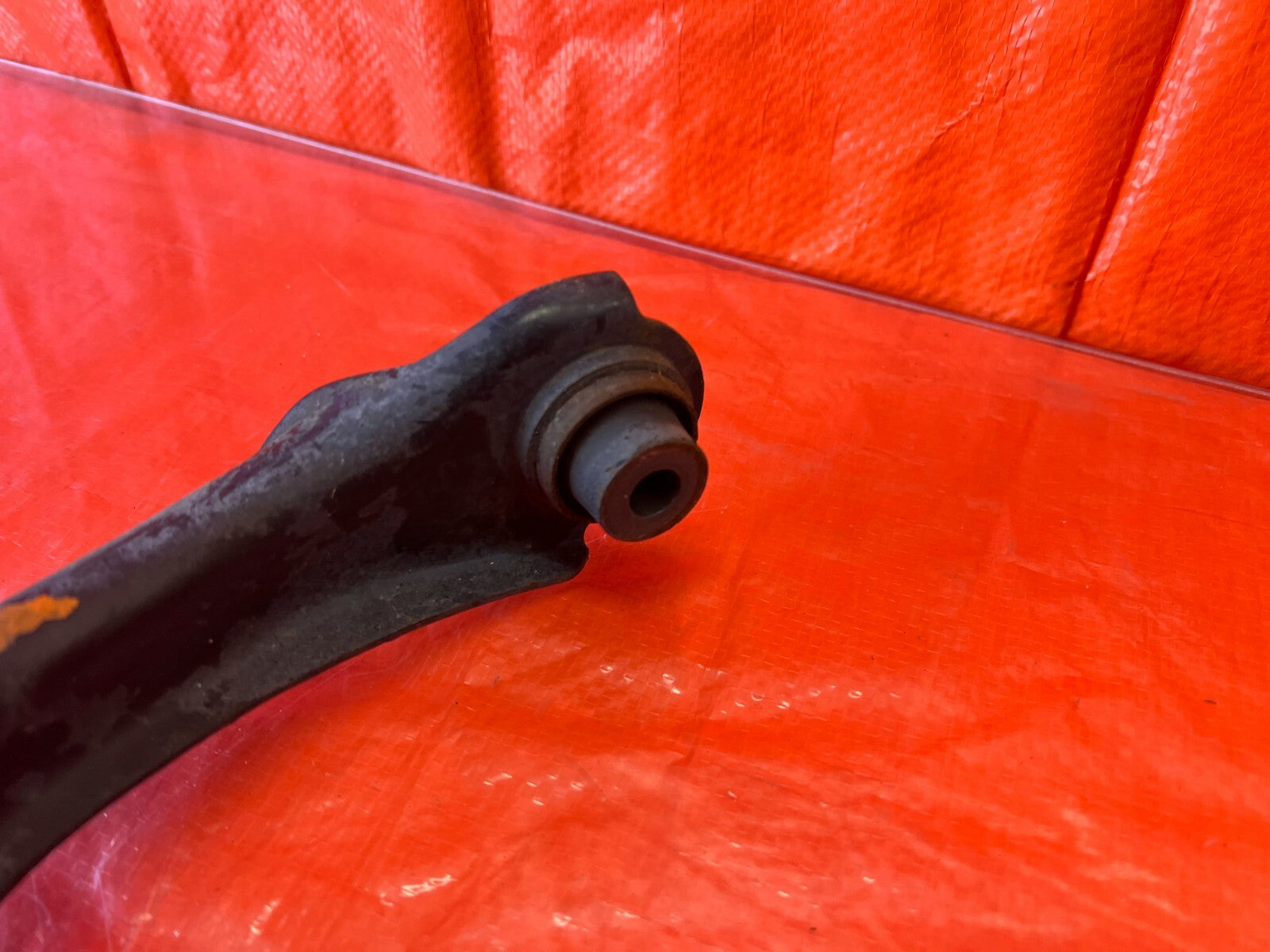 97 01 PRELUDE   BASE   CONTROL ARM SET   LEFT AND RIGHT UPPER FITMENT ARMS   OEM7