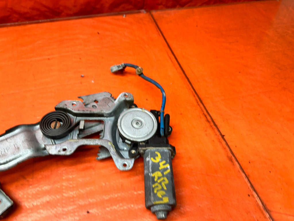 94-01 ACURA INTEGRA 4D RIGHT REAR PASSENGER WINDOW REGULATOR & MOTOR OEM #34112