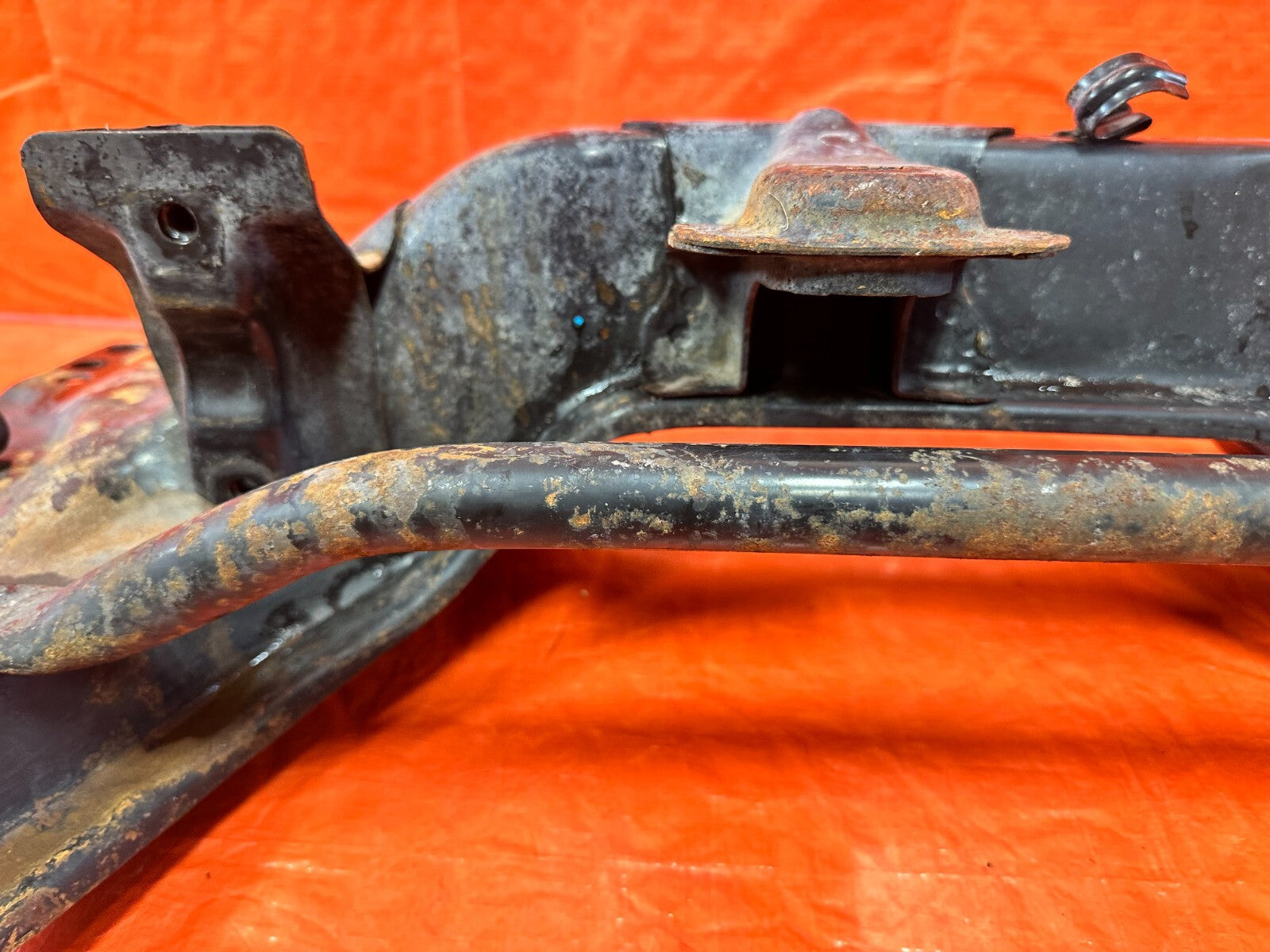92 95 HONDA CIVIC   MANUAL RACK   SUBFRAME CROSSMEMBER K FRAME ENGINE CRADLE 2745