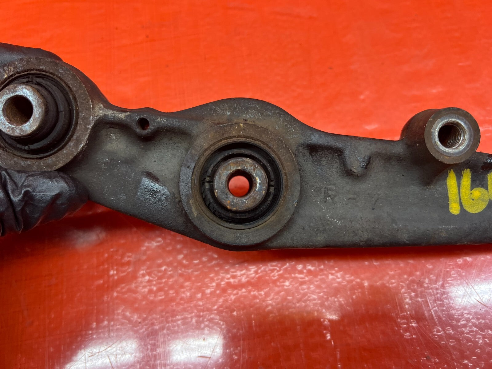 94   01 ACURA INTEGRA 2 DOOR   PASSENGER RIGHT REAR LOWER CONTROL ARM   OEM #1645
