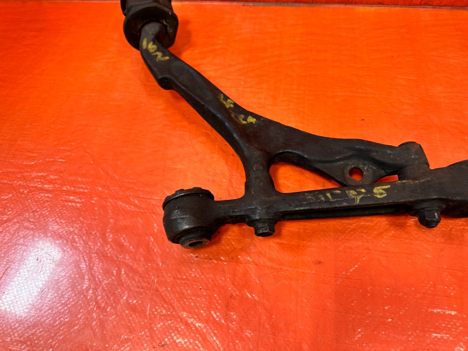 96 00 HONDA CIVIC EX HX LX VTEC FRONT LOWER CONTROL ARM DRIVER LEFT OEM OE 1623