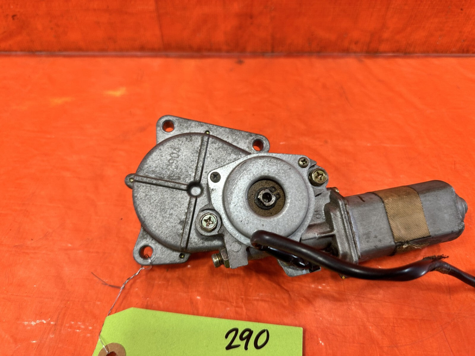 00 09 HONDA S2000   LEFT AND RIGHT SOFT TOP MOTORS   OEM FACTORY #290 12