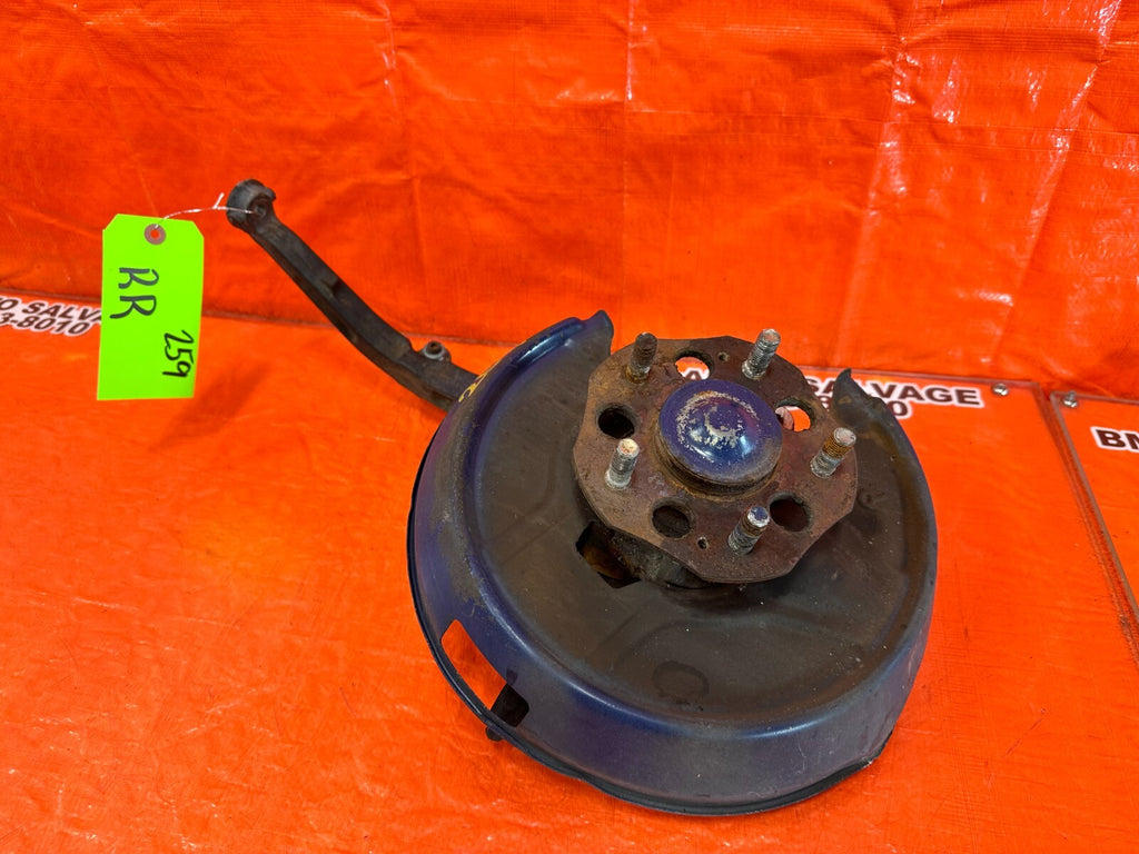 97 01 HONDA PRELUDE   PASSENGER RIGHT REAR   SPINDLE KNUCKLE HUB   OEM #2590