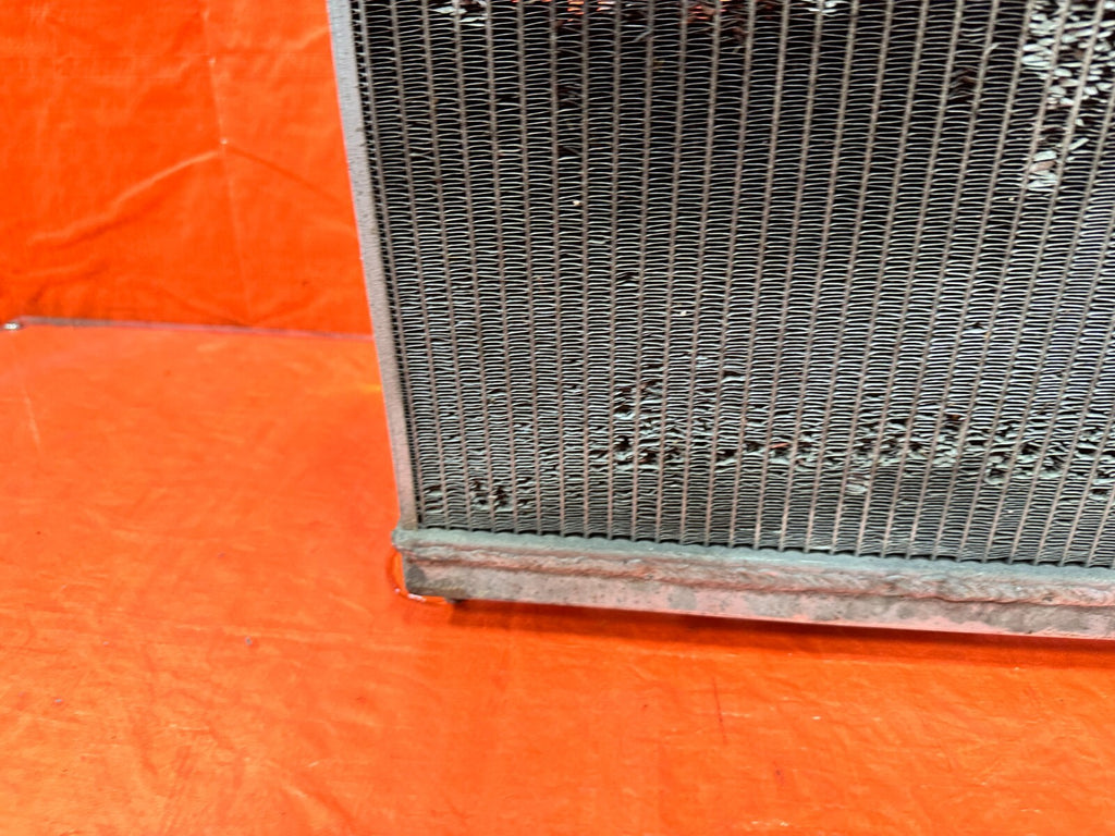 93 97 HONDA DEL SOL   ALUMINUM RADIATOR W/ HOSES AND COOLING FAN   #2944