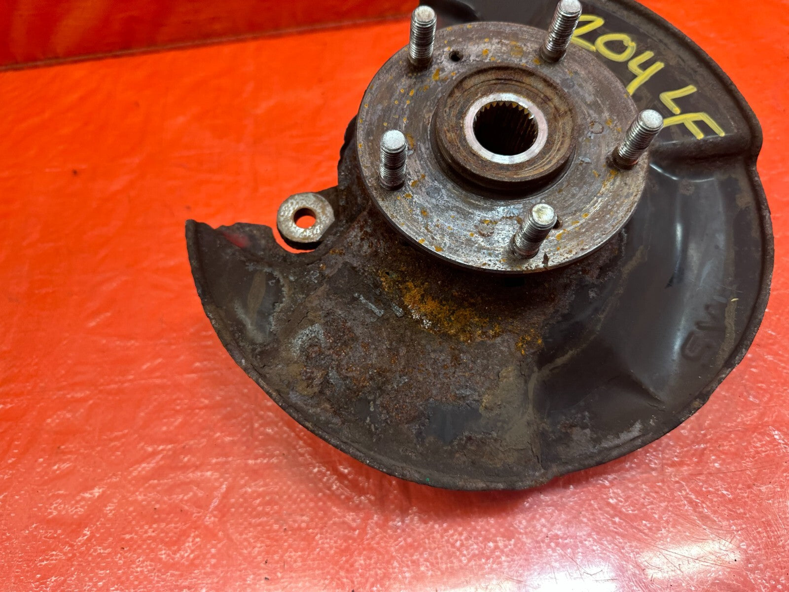 06 11 HONDA CIVIC SI   DRIVER LEFT FRONT SPINDLE KNUCKLE HUB 36MM   OEM OE #2045