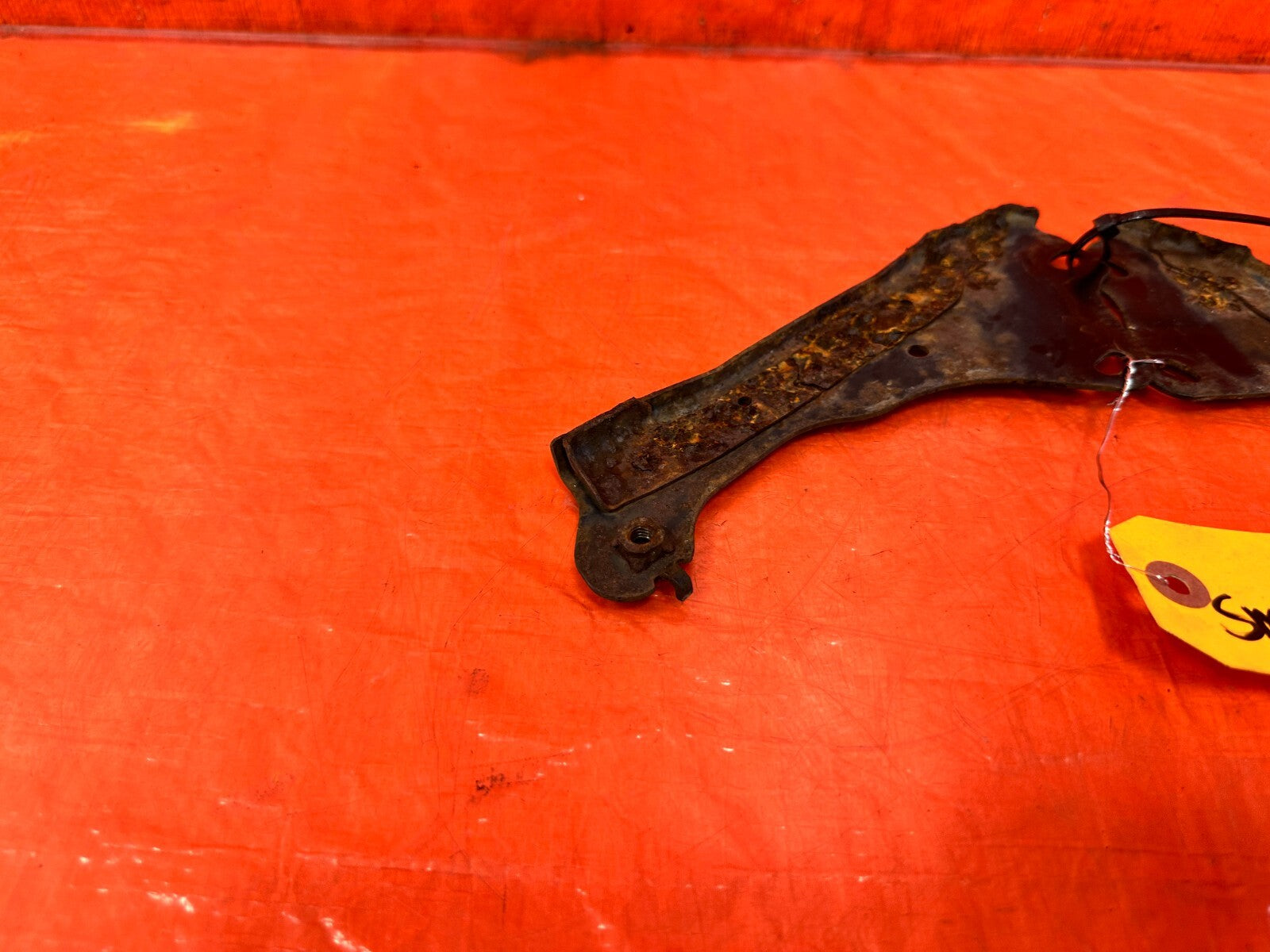 93 97 HONDA DEL SOL   SET OF 2 BRACKETS   OEM FACTORY OE #2943