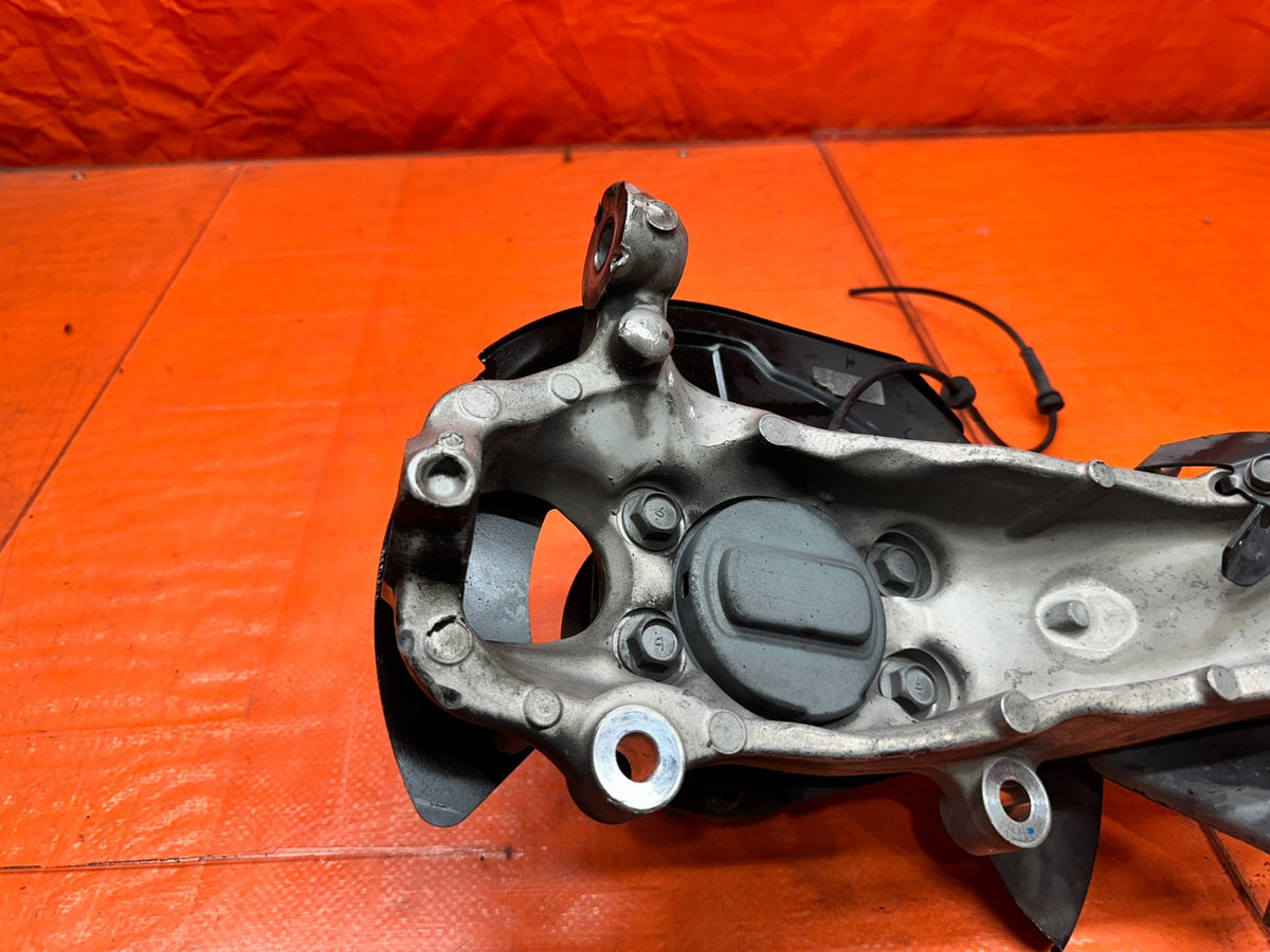 14-15 INFINITI Q50 3.7L - RWD DRIVER LEFT FRONT SPINDLE KNUCKLE HUB - OEM #3449