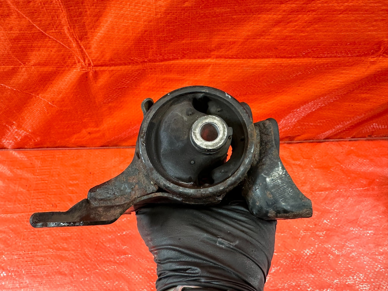 02 05 HONDA CIVIC SI EP3 HATCHBACK   DRIVER LEFT TRANSMISSION MOUNT   OEM #1866