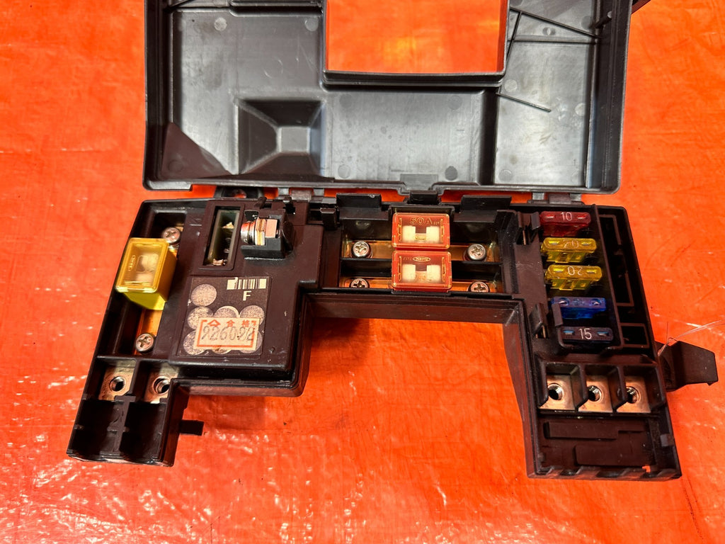 90 91 HONDA CIVIC HATCHBACK   EXTERIOR ENGINE BAY FUSE BOX COVER LID DIAGRAM 3255