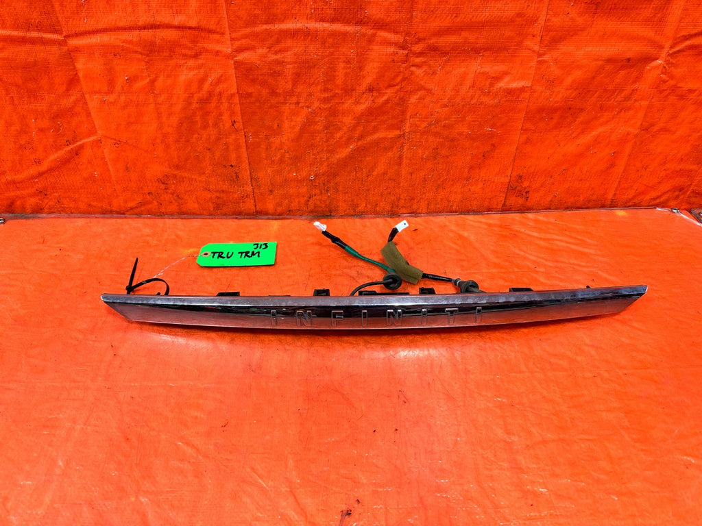 14 17 INFINITI Q50   REAR UPPER TRUNK TRIM W/ BACK UP CAMERA & INFINITI OEM 3130