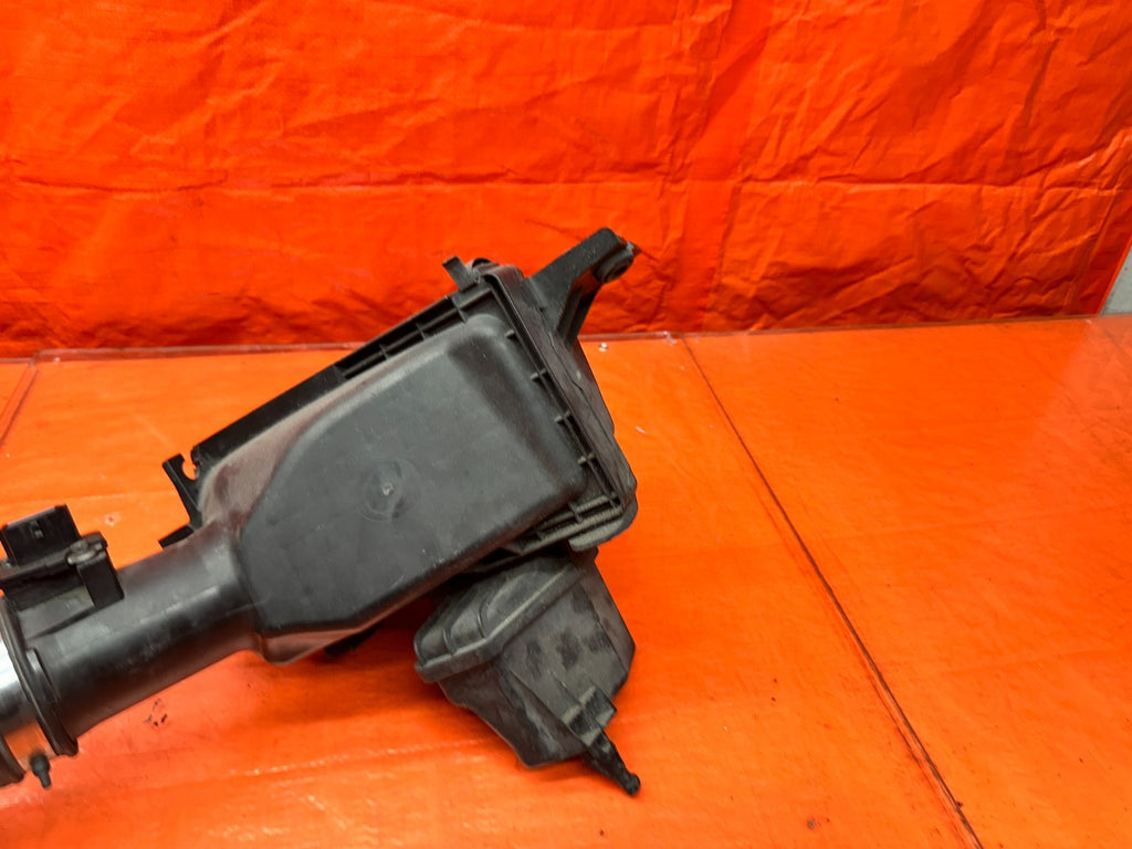 14-15 INFINITI Q50 4D 3.7L VQ37VHR RIGHT PASSENGER AIR INTAKE BOX TUBE OEM #Q505