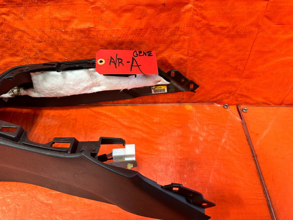 13 16 HYUNDAI GENESIS COUPE   ARM REST / CENTER CONSOLE STORAGE   OEM GENE1