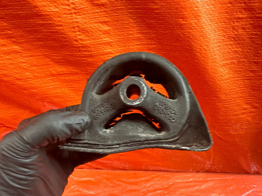 92 00 HONDA CIVIC   REAR ENGINE / TRANSMISSION MOUNT   AUTOMATIC TRANS   OEM 1954