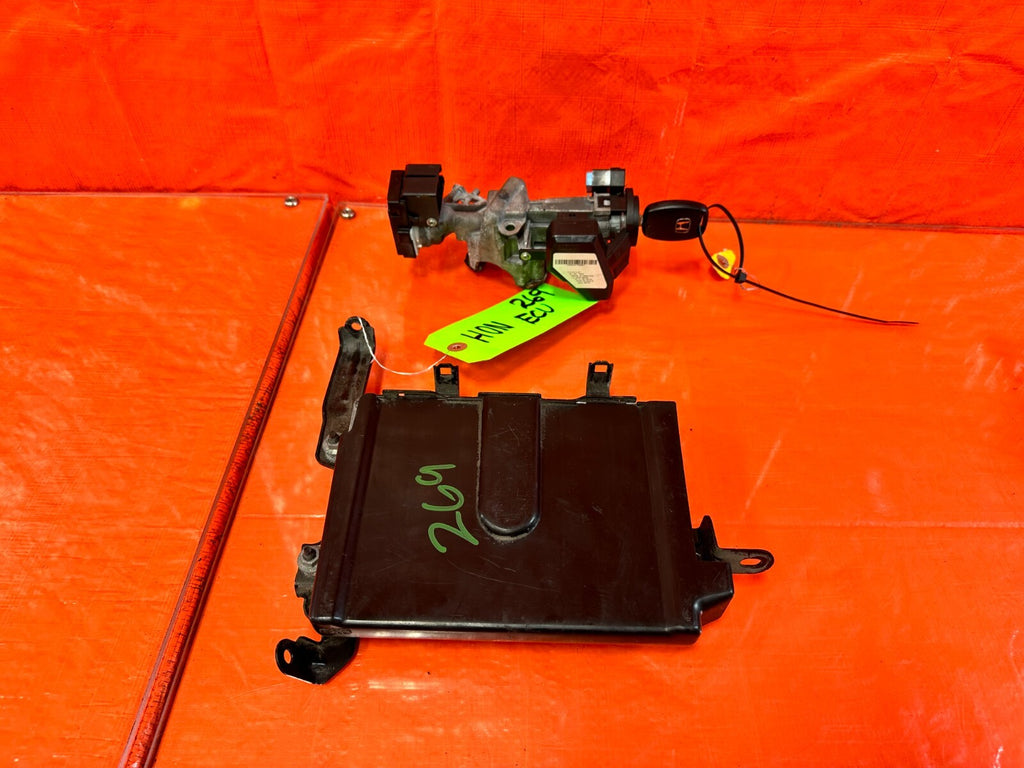 2013 13 HONDA CIVIC SI 2D COUPE K24Z7   6 SPEED MANUAL ECU   W/ IGNITION SWITCH8