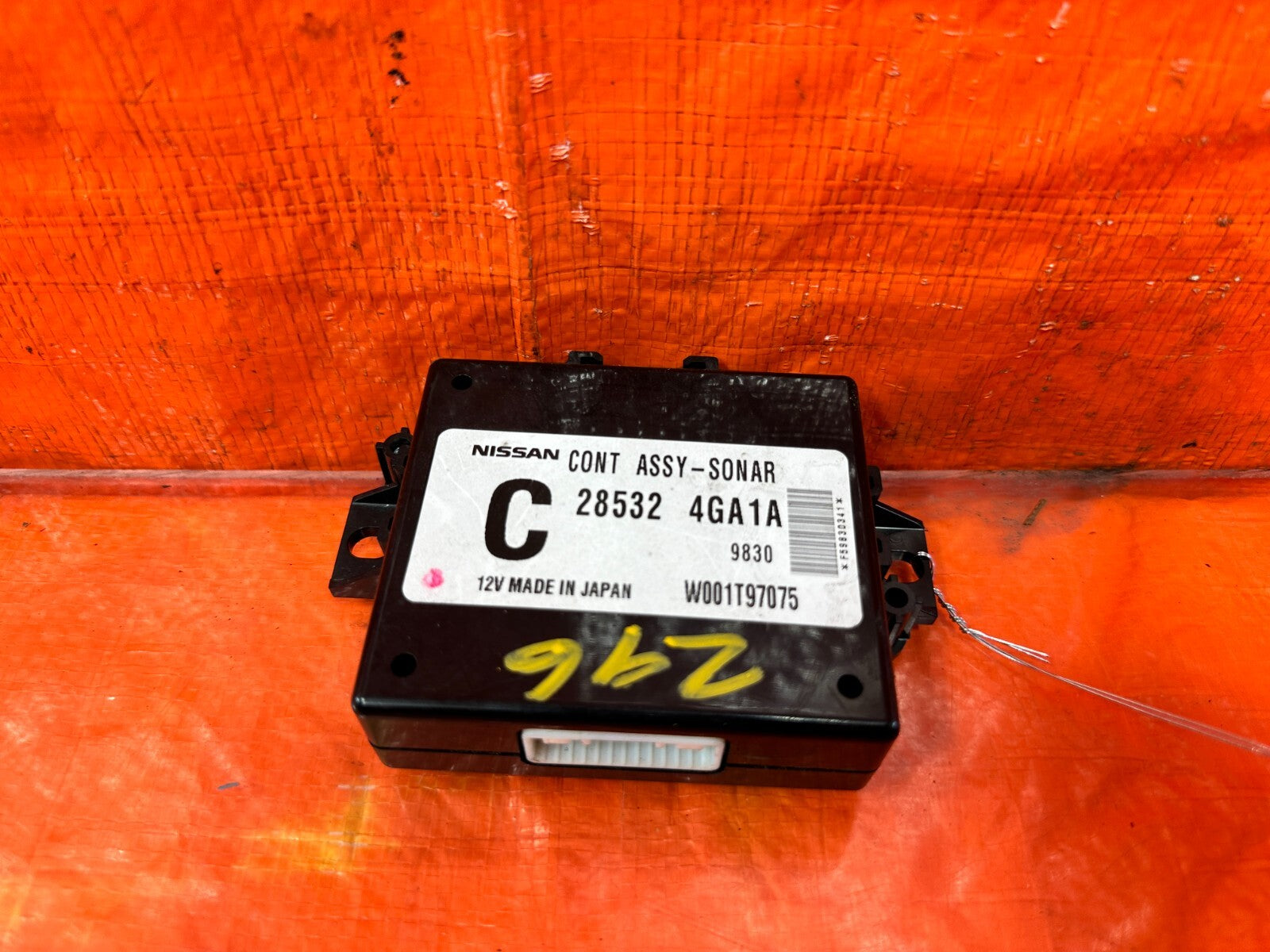 17 20 INFINITI Q60   SONAR CONTROL MODULE   OEM FACTORY #2961