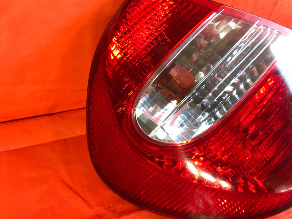 OEM 2002 02 TOYOTA CAMRY DRIVER LEFT TAIL LIGHT LAMP L LH4