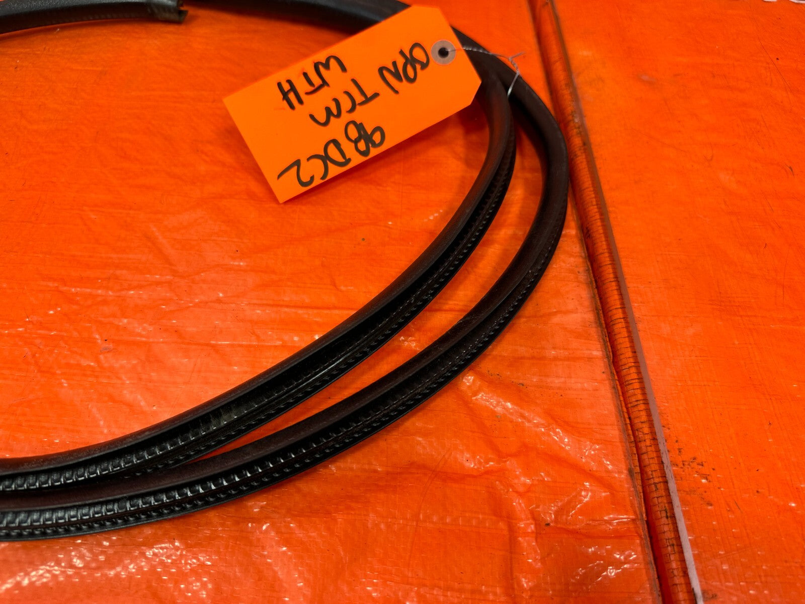 94 01 ACURA INTEGRA 2 DOOR TO CHASSIS WEATHER STRIP OPEN TRIM LEFT RIGHT OEM 98D2