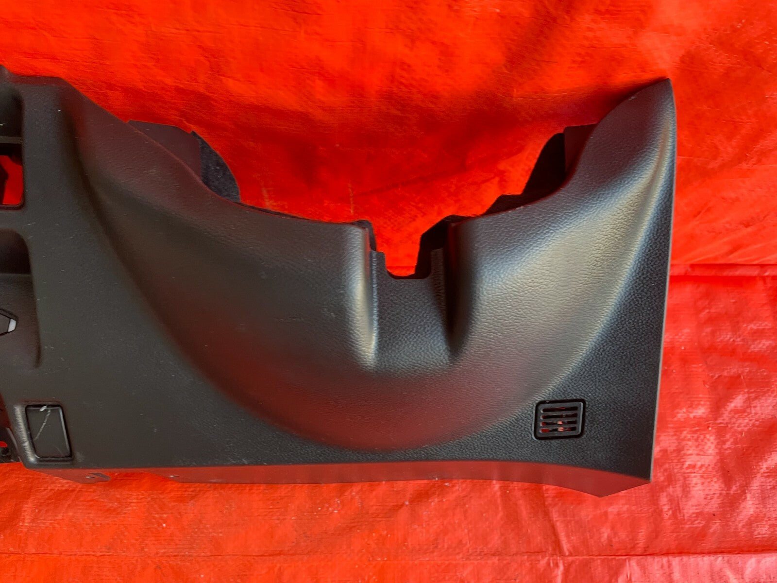 09 INFINITI G37 SPORT 2D COUPE INTERIOR UNDER COLUMN COVER KNEE TRIM W/ SWITCHES3