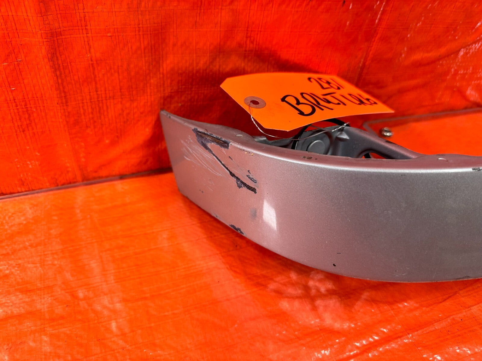 94 01 ACURA INTEGRA REAR BUMPER TAIL LIGHT LAMP GATE TRIM UPPER SKIRT PANEL #2812