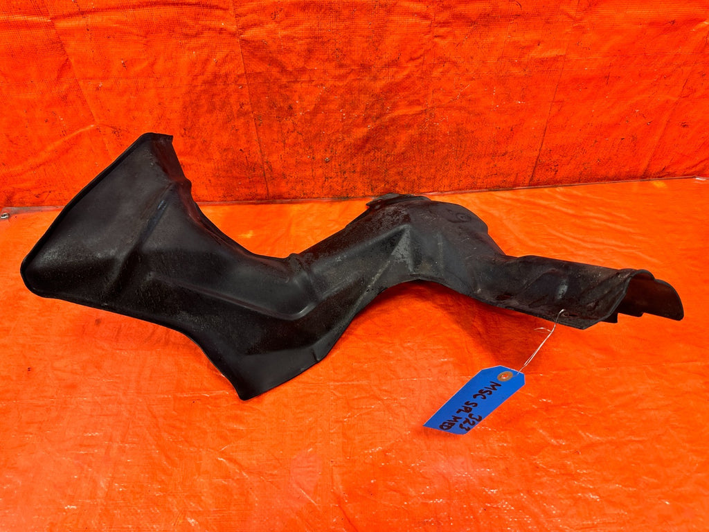 97 98 HONDA PRELUDE   FUEL TANK FILLER NECK SPLASH SHIELD PLASTIC TRIM OEM 3235