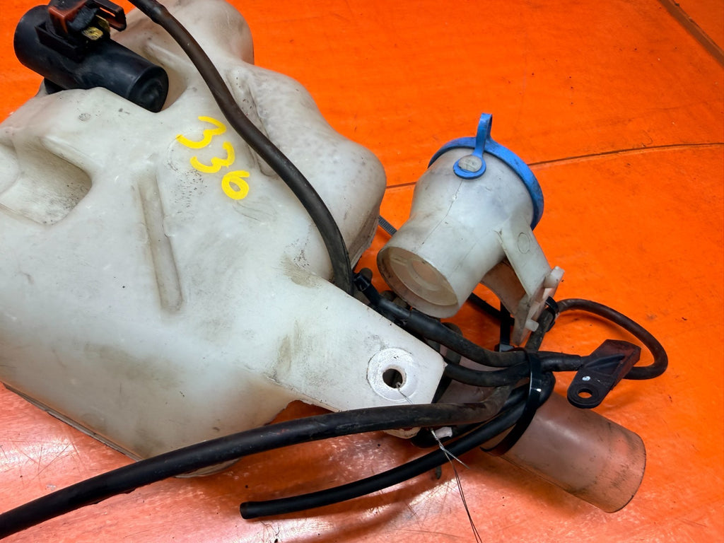 97 01 HONDA PRELUDE 2.2L WINDSHIELD WASHER FLUID RESERVOIR TANK MOTOR LINES #3369