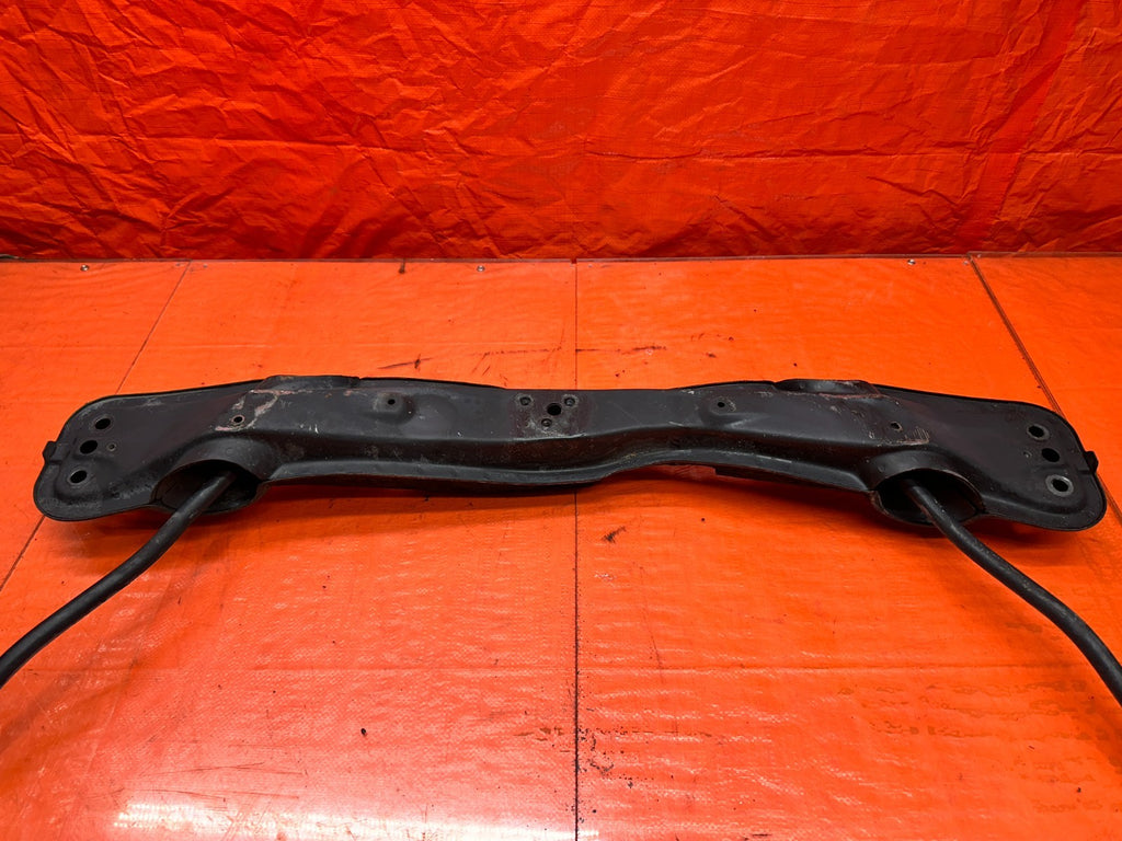 92 96 HONDA PRELUDE FRONT SUBFRAME CROSSMEMBER FRONT HALF W/ RODS   OEM #33217