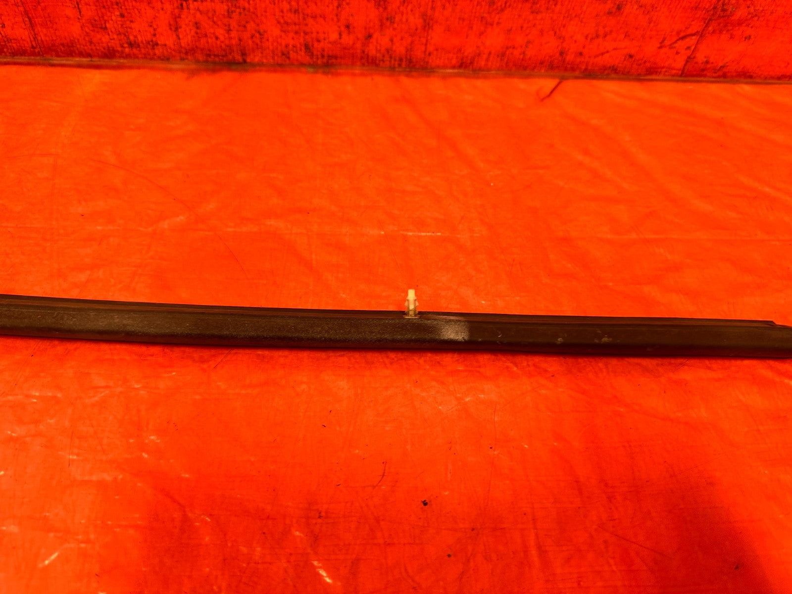 08 15 INFINITI G37 Q60 FRONT HOOD ENGINE BAY WEATHERSTRIP SEAL RUBBER OEM #32910