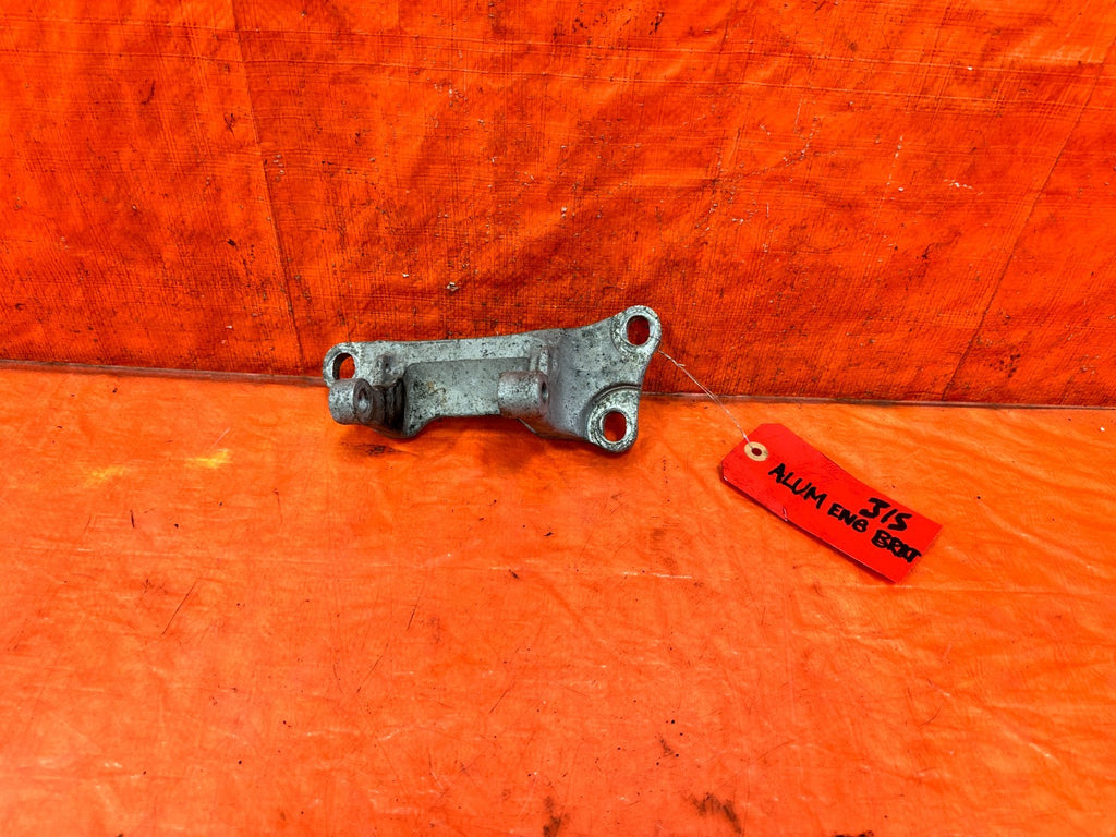 02 06 ACURA RSX   5 / 6 SPEED MANUAL   ALUMINUM TRANSMISSION BRACKET   OEM 3150
