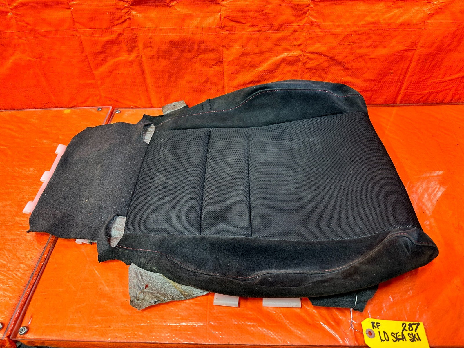 06 11 HONDA CIVIC SI RIGHT FRONT LOWER SEAT SKIN CLOTH FABRIC COVER OEM #2870
