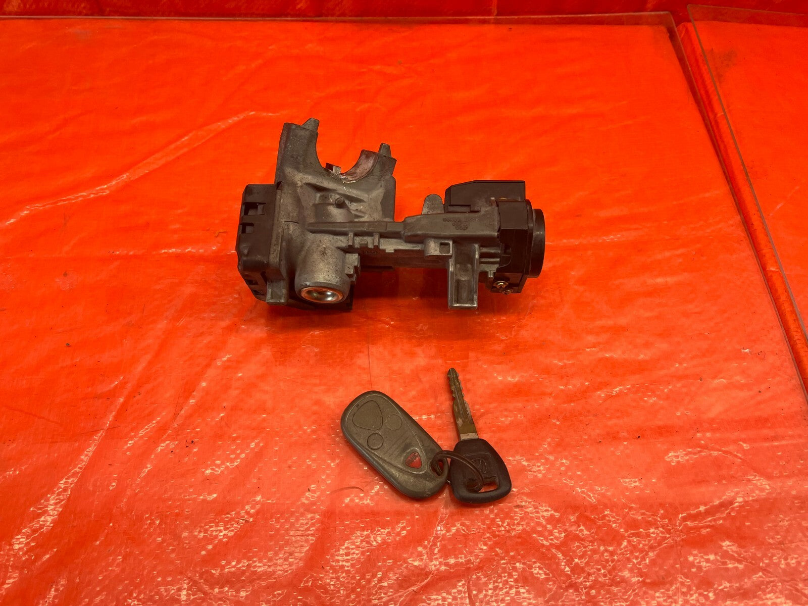 02 04 ACURA RSX TYPE S & BASE 5 / 6 SPEED MANUAL KEY IGNITION SWITCH LOCK OEM 890