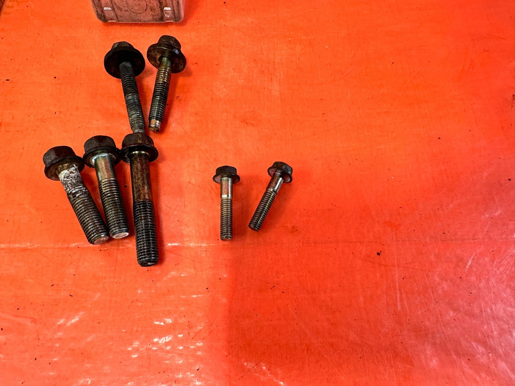96 00 HONDA CIVIC   POWER STEERING PUMP AND BRACKET BOLTS D16   OEM #3191